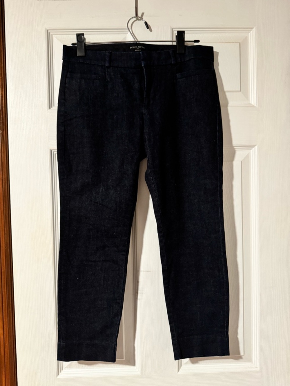 Banana Republic Women's dark blue Cropped Pants